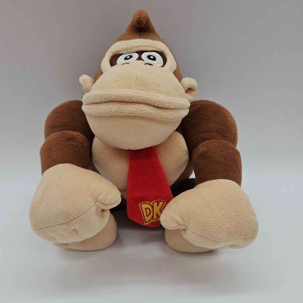 Nintendo Super Mario Donkey Kong Ape Monkey Stuffed Animal 8" Sitting 2017